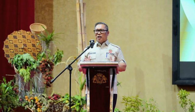 Wakil Gubernur Kepulauan Riau Nyanyang Haris Pratamura dilantik sebagai Ketua DPD HKTI Provinsi Kepri Masa Bhkati 2026 – 2031 oleh Ketua Umum DPP HKTI Indonesia Sudaryono bertempat di Ballroom Hotel Harmoni One Kota Batam, Senin (29/6/2026).